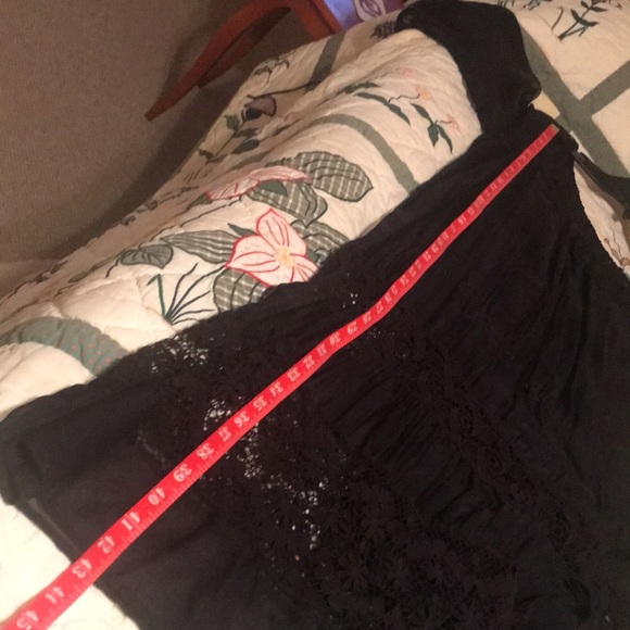 Silk peasant dress with polyester matching slip. - Picture 11 of 11